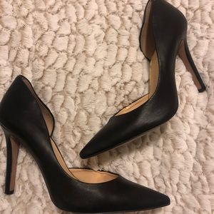 Jessica Simpson Black Pointed Toe Heels